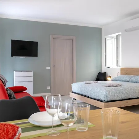 Casa Quadrifoglio - Valgrande דירה אינטרה