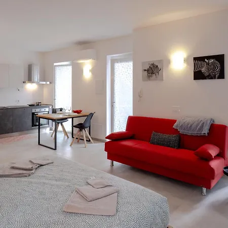 Casa Quadrifoglio - Valgrande Daire Intra